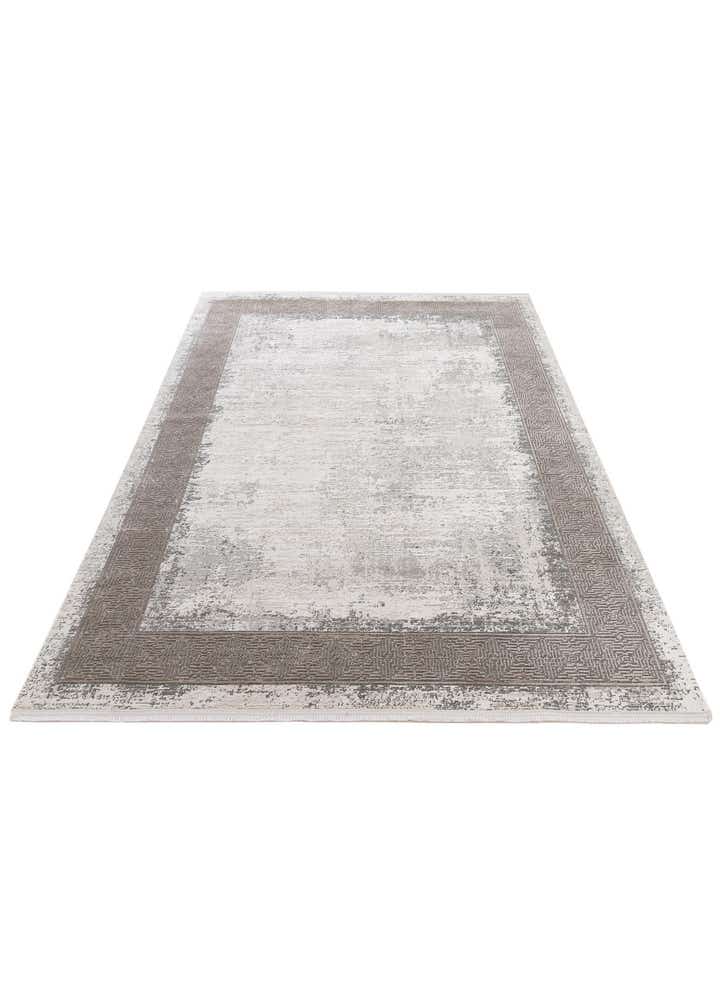 5' 2 x 7' 9 Oasis Rug