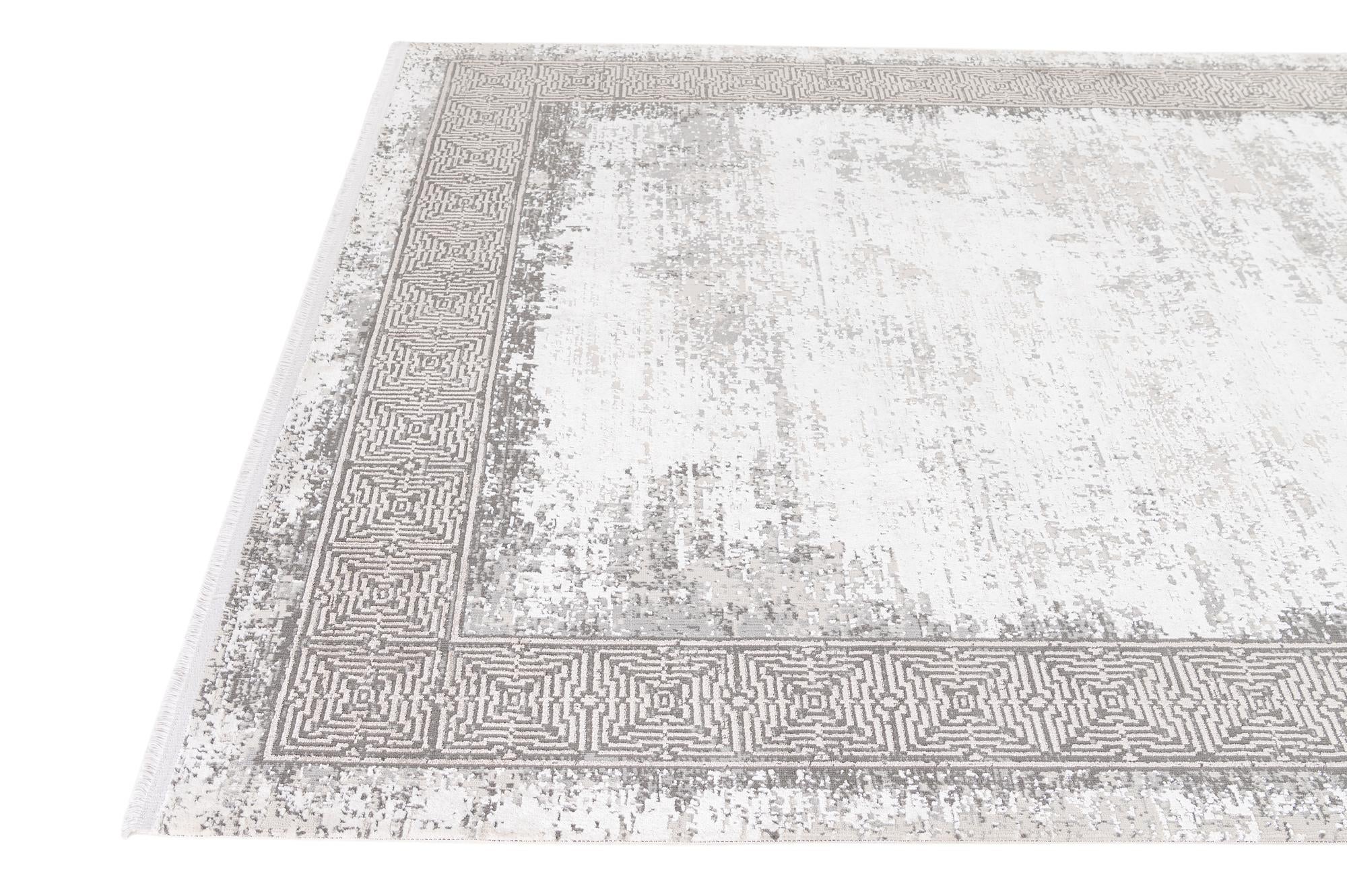 5' 2 x 7' 9 Oasis Rug