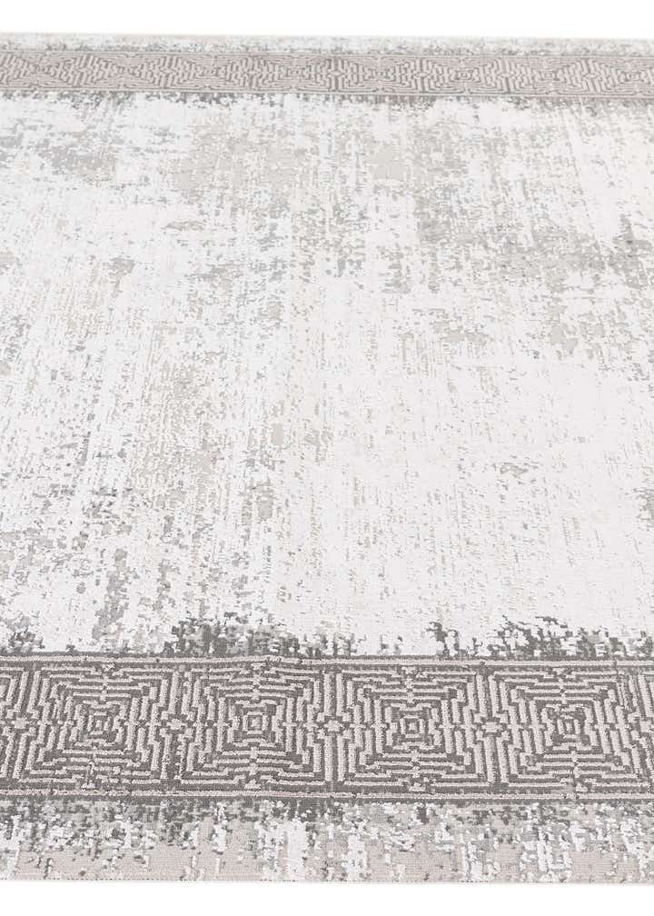 5' 2 x 7' 9 Oasis Rug