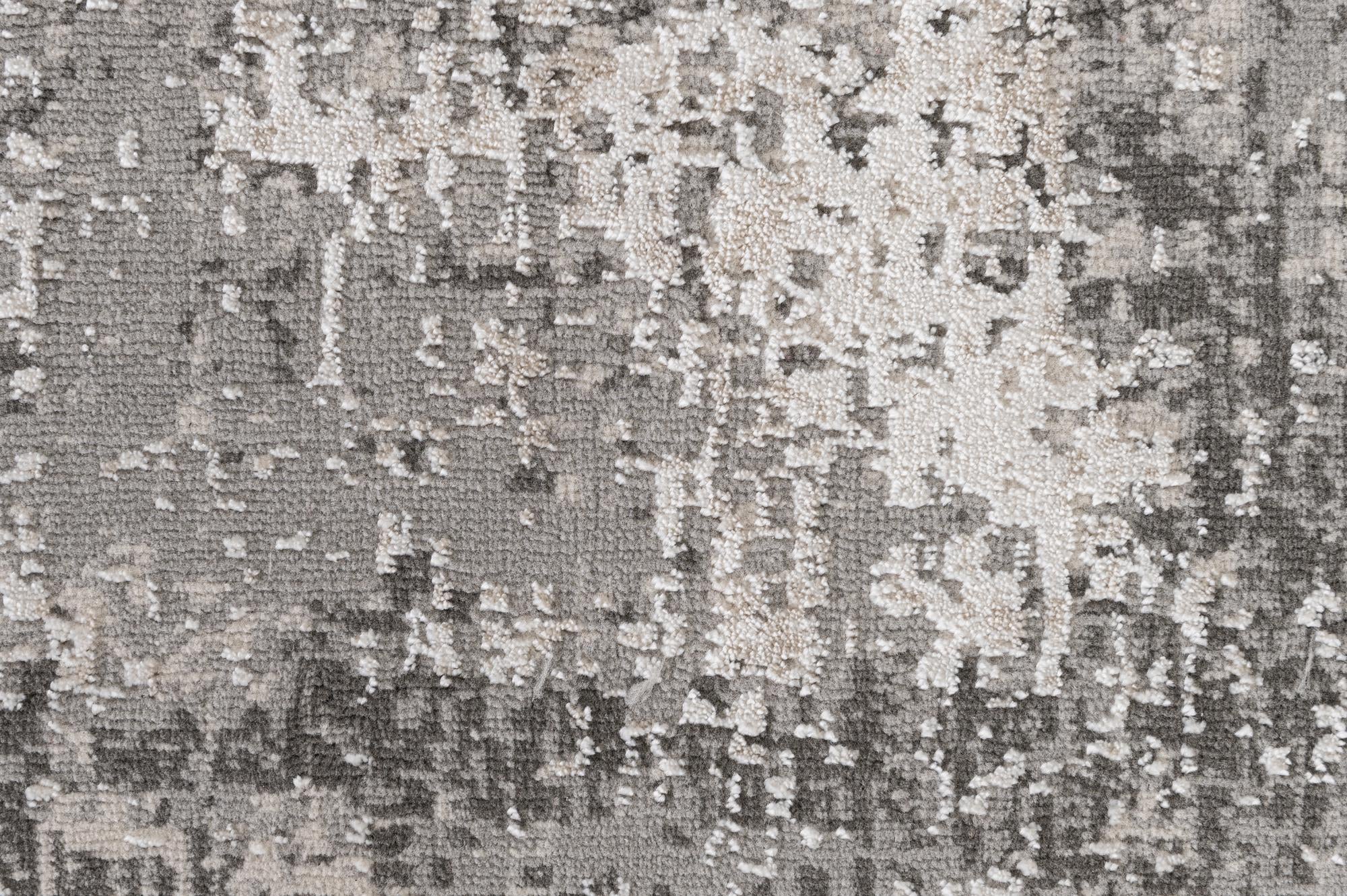 5' 2 x 7' 9 Oasis Rug
