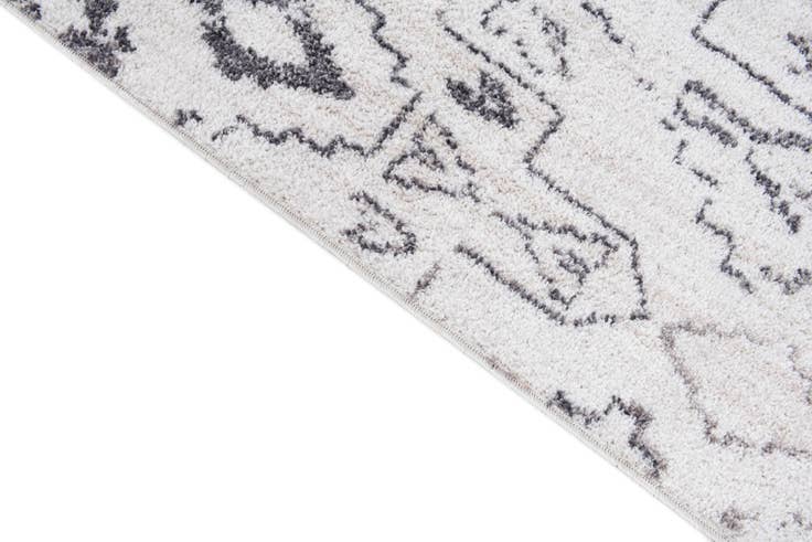 Detail image of 5' 3 x 7' 8 Oregon Rug