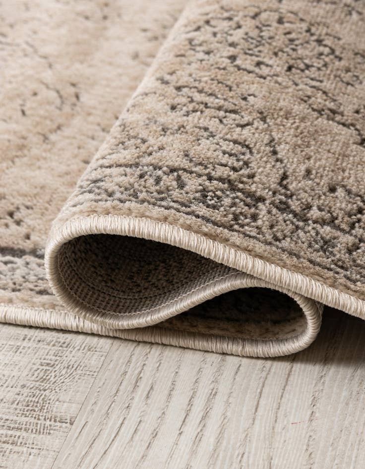 Detail image of 2' 2 x 3' Oregon Rug