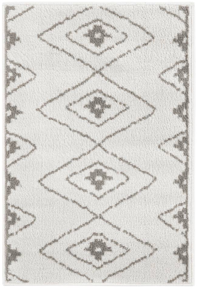 Detail image of 2' x 3' Oslo Rug
