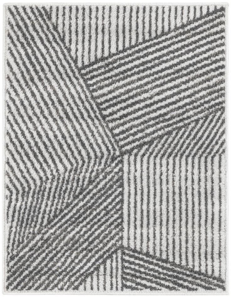Detail image of 2' x 3' Oslo Rug