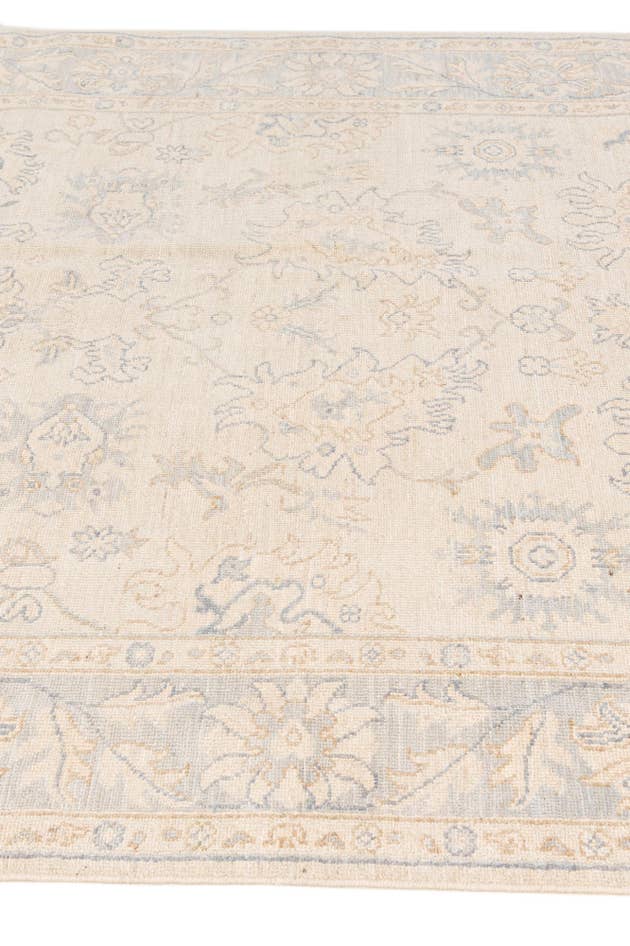 Detail image of 6' 1 x 9' Hand Knotted Oushak Wool Rug
