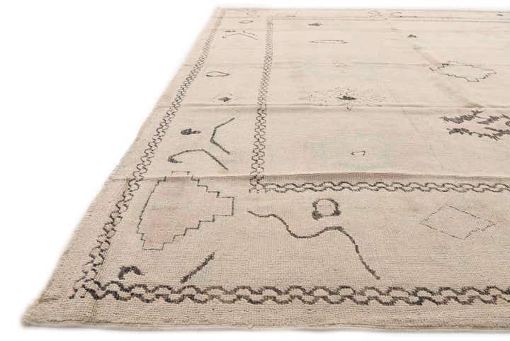9' 2 x 11' 5 Hand Knotted Oushak Wool Rug