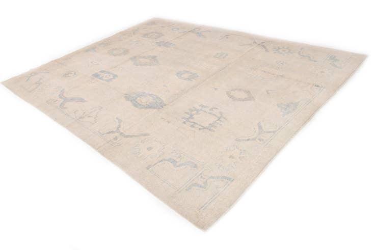 Detail image of 9' x 11' 4 Hand Knotted Oushak Wool Rug