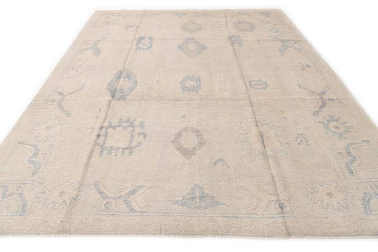 Detail image of 9' x 11' 4 Hand Knotted Oushak Wool Rug