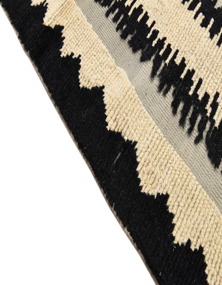 Detail image of 7' 8 x 10' 7 Hand Knotted Oushak Wool Rug