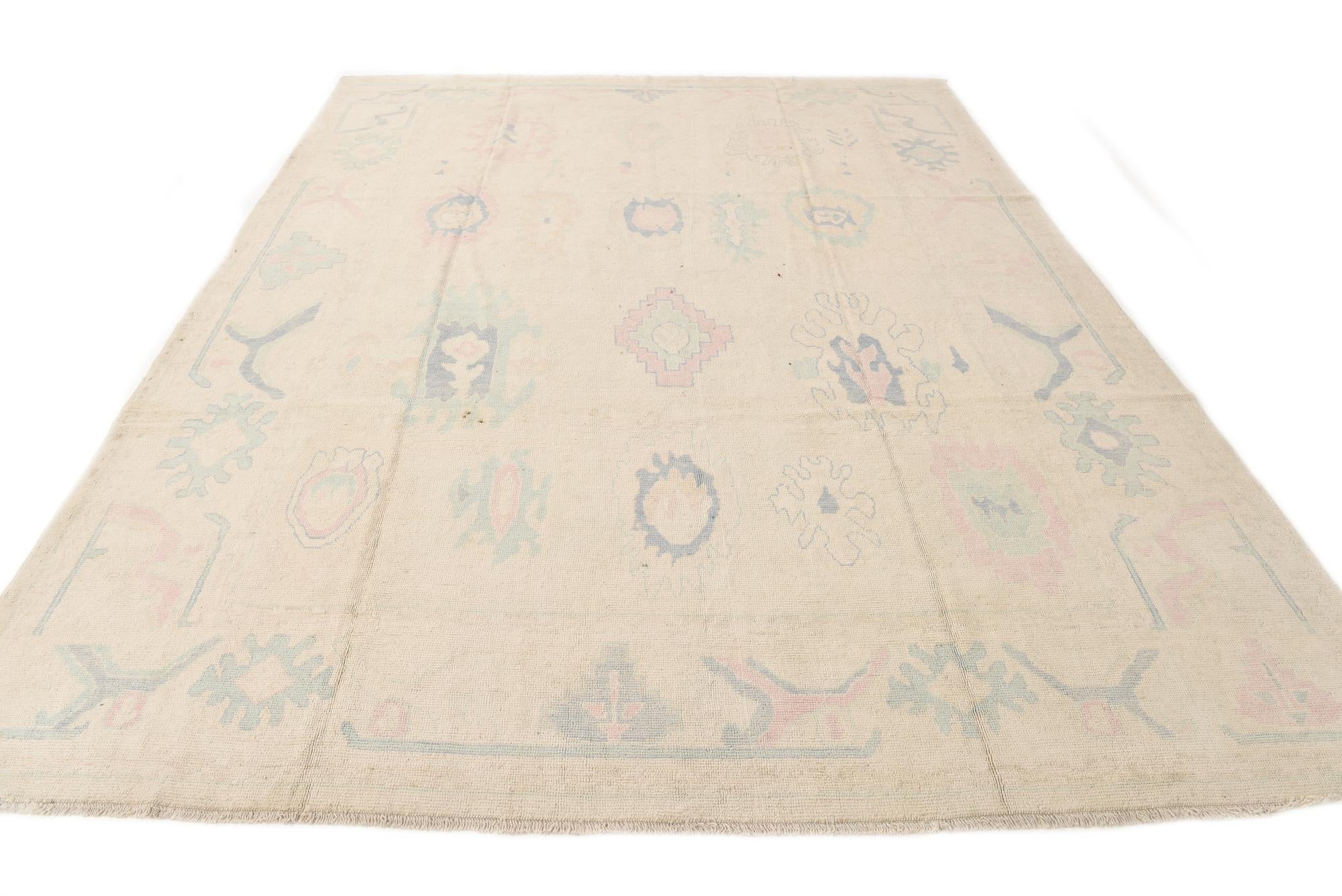 8' 10 x 11' 5 Hand Knotted Oushak Wool Rug