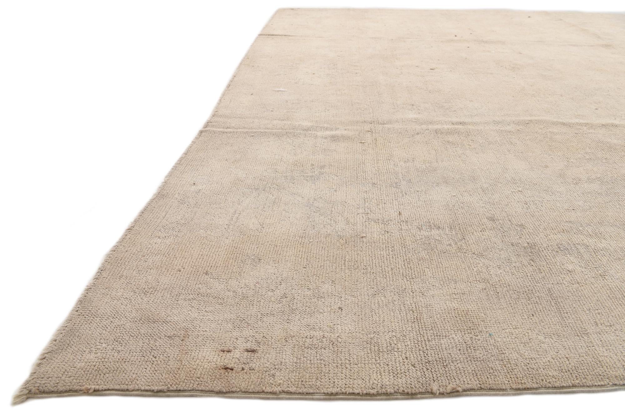 9' 10 x 14' Hand Knotted Oushak Wool Rug