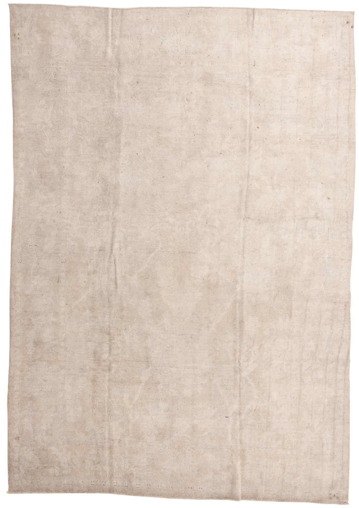 9' 10 x 14' Hand Knotted Oushak Wool Rug