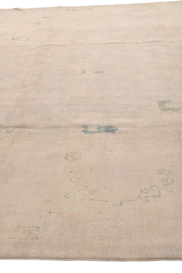 Detail image of 9' 10 x 13' 4 Hand Knotted Oushak Wool Rug