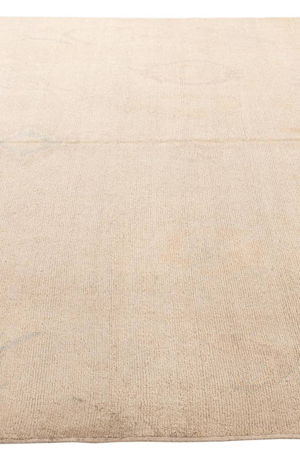 Detail image of 8' 9 x 11' 9 Hand Knotted Oushak Wool Rug