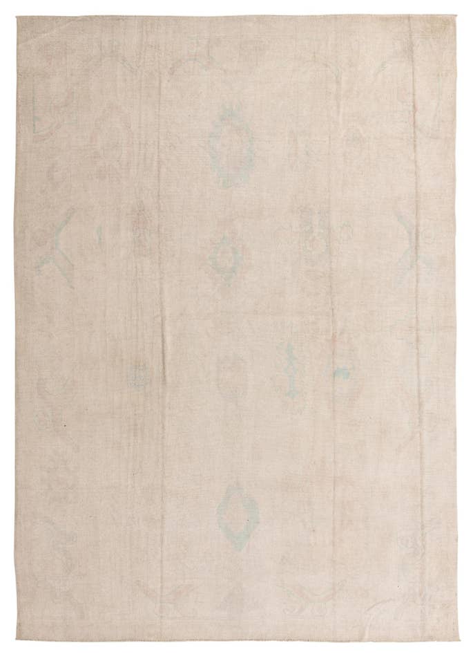 Detail image of 9' 9 x 13' 7 Hand Knotted Oushak Wool Rug