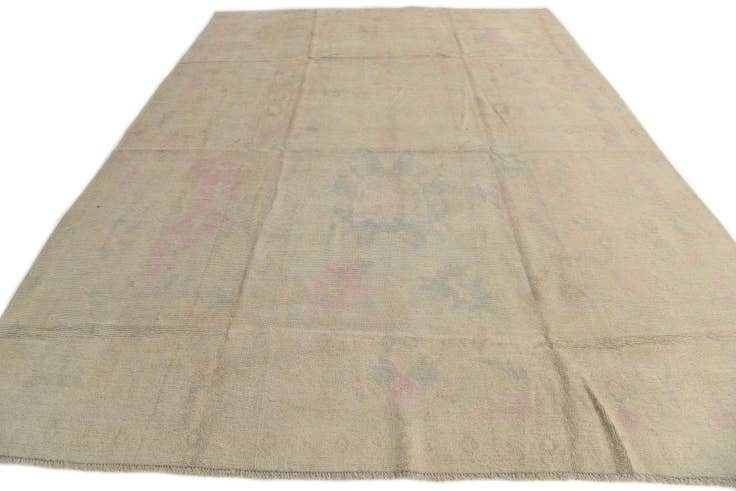 Detail image of 10' x 13' 5 Hand Knotted Oushak Wool Rug