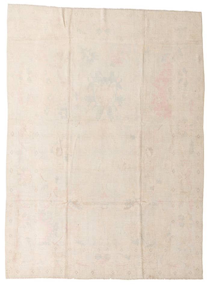 Detail image of 10' x 13' 5 Hand Knotted Oushak Wool Rug