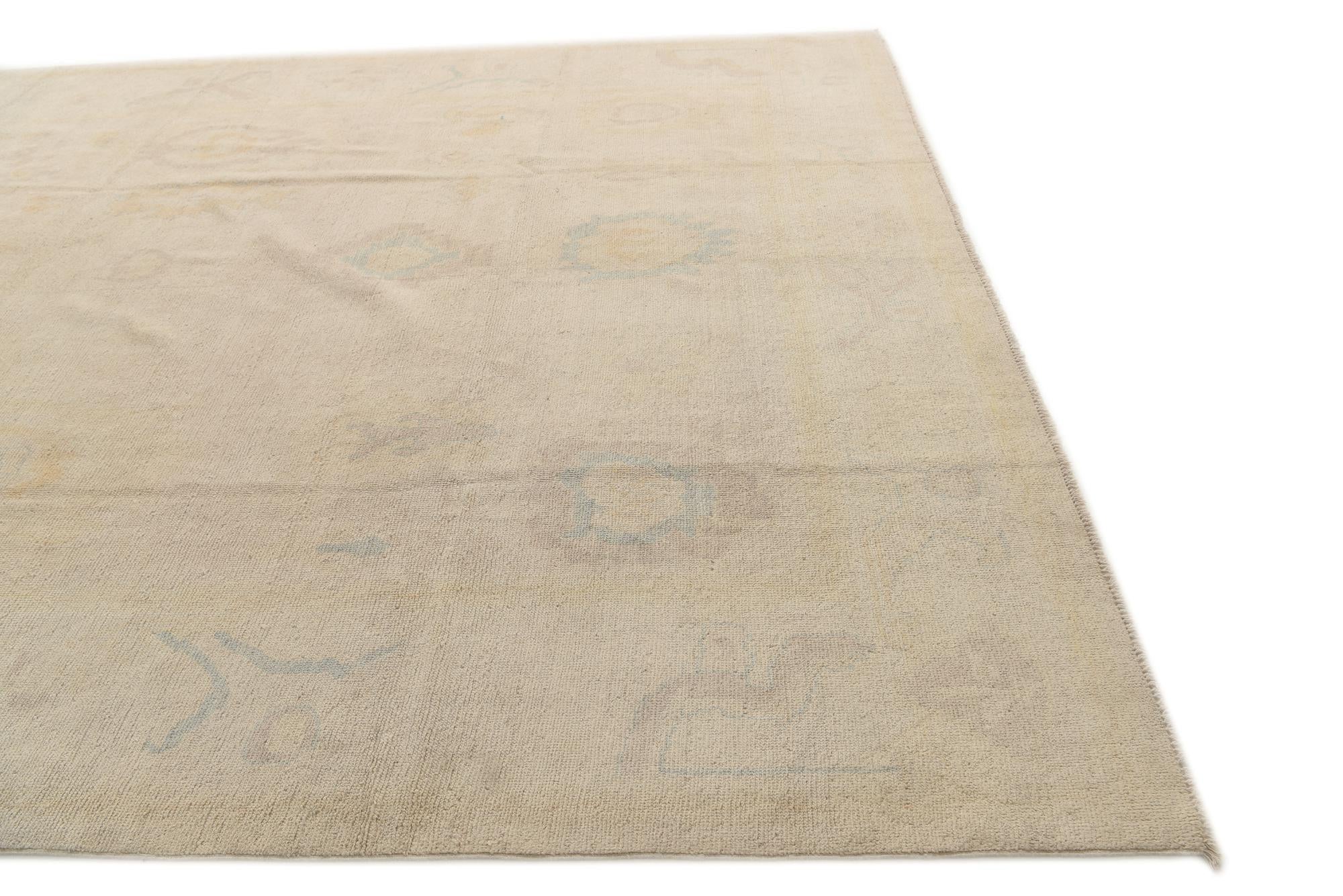 8' 10 x 11' 6 Hand Knotted Oushak Wool Rug