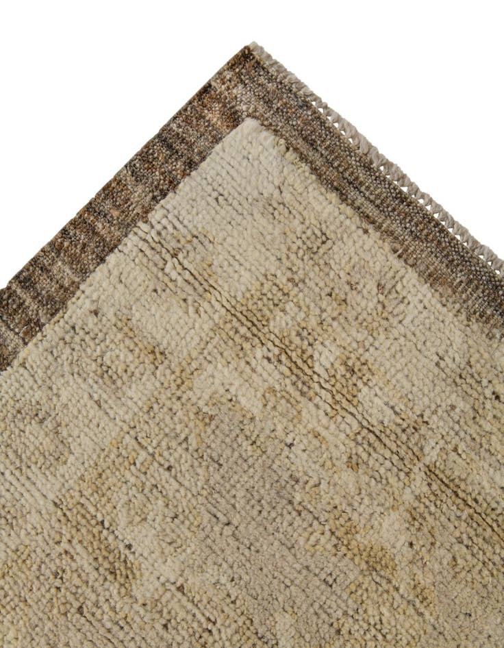 Detail image of 8' 6 x 10' 2 Hand Knotted Oushak Wool Rug
