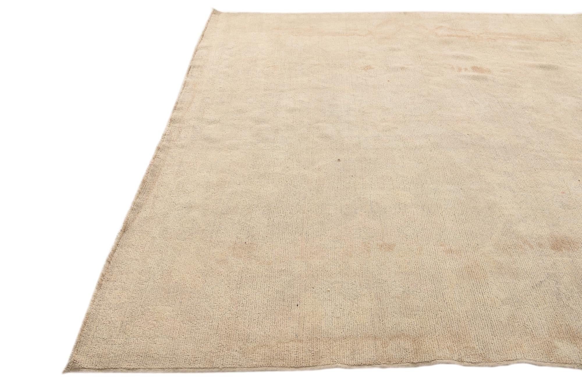 7' 6 x 10' Hand Knotted Oushak Wool Rug