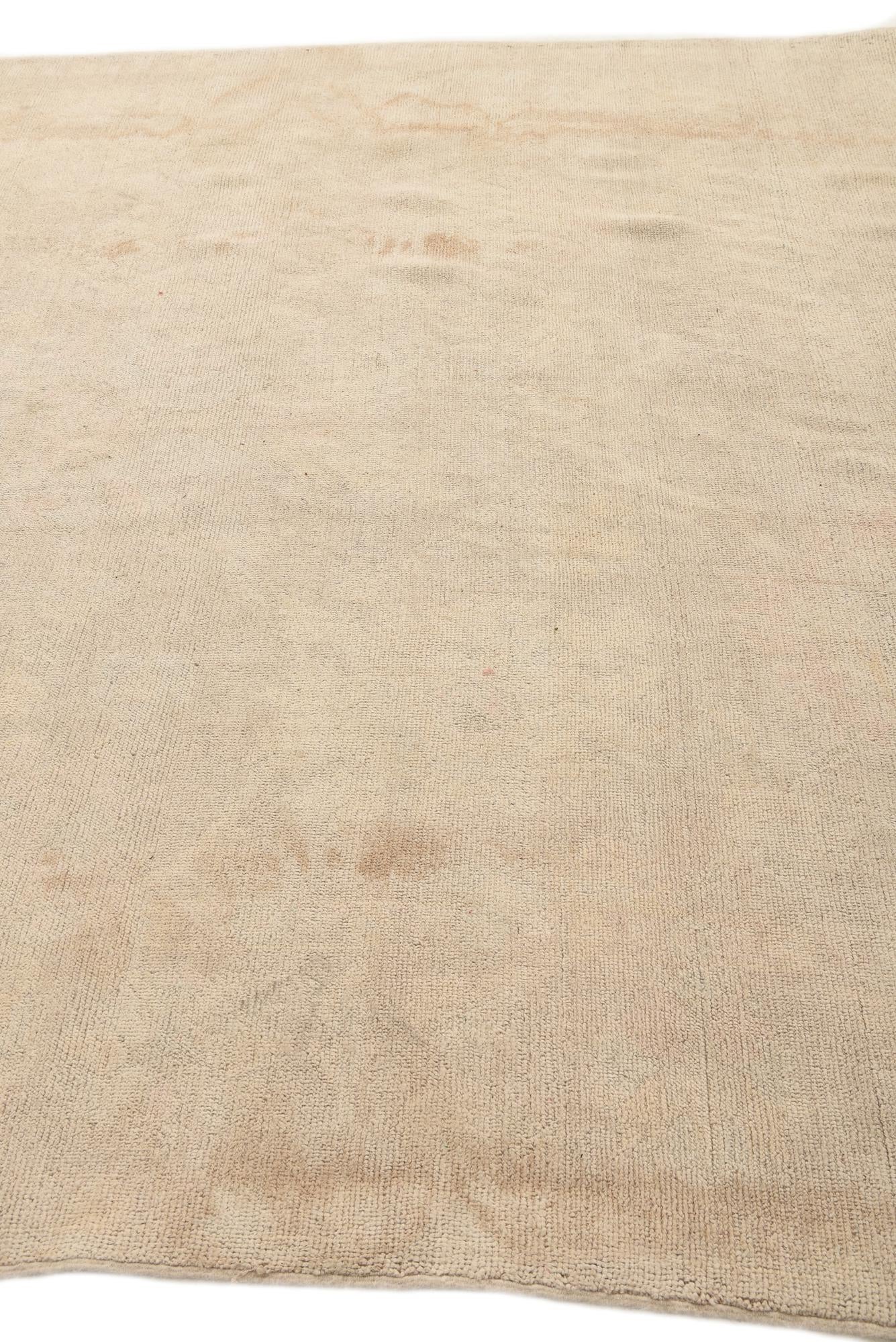 7' 6 x 10' Hand Knotted Oushak Wool Rug
