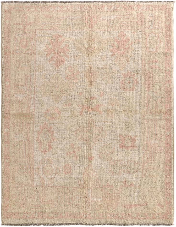 Detail image of 4' 2 x 5' 11 Hand Knotted Oushak Wool Rug