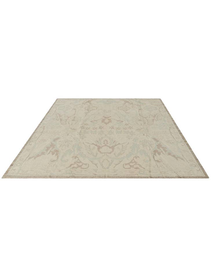 Detail image of 8' 3 x 10' 3 Hand Knotted Oushak Wool Rug