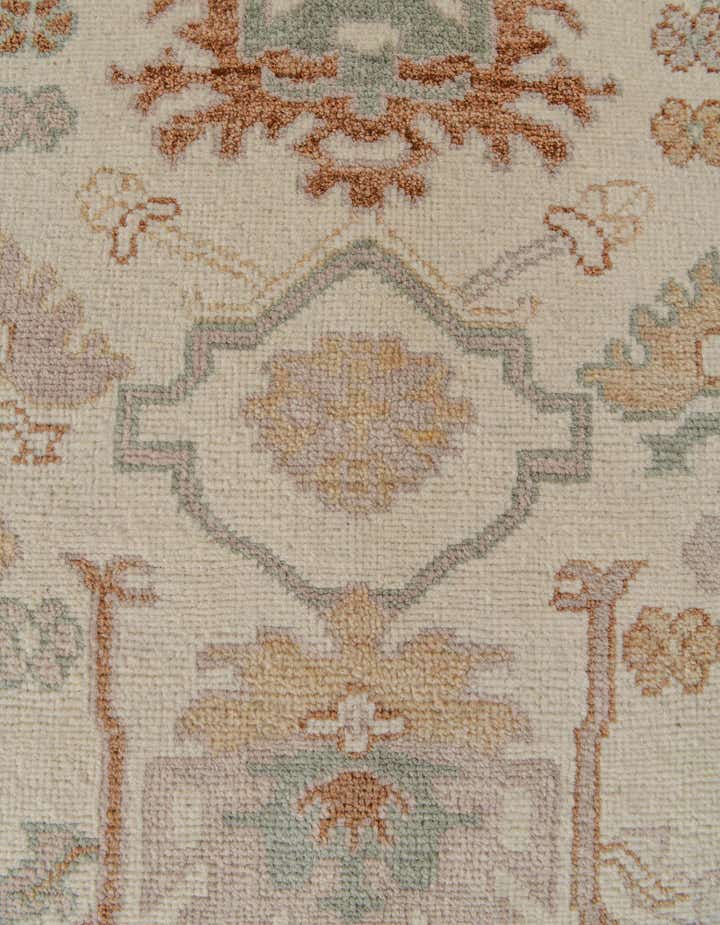 8' 2 x 10' Hand Knotted Oushak Wool Rug