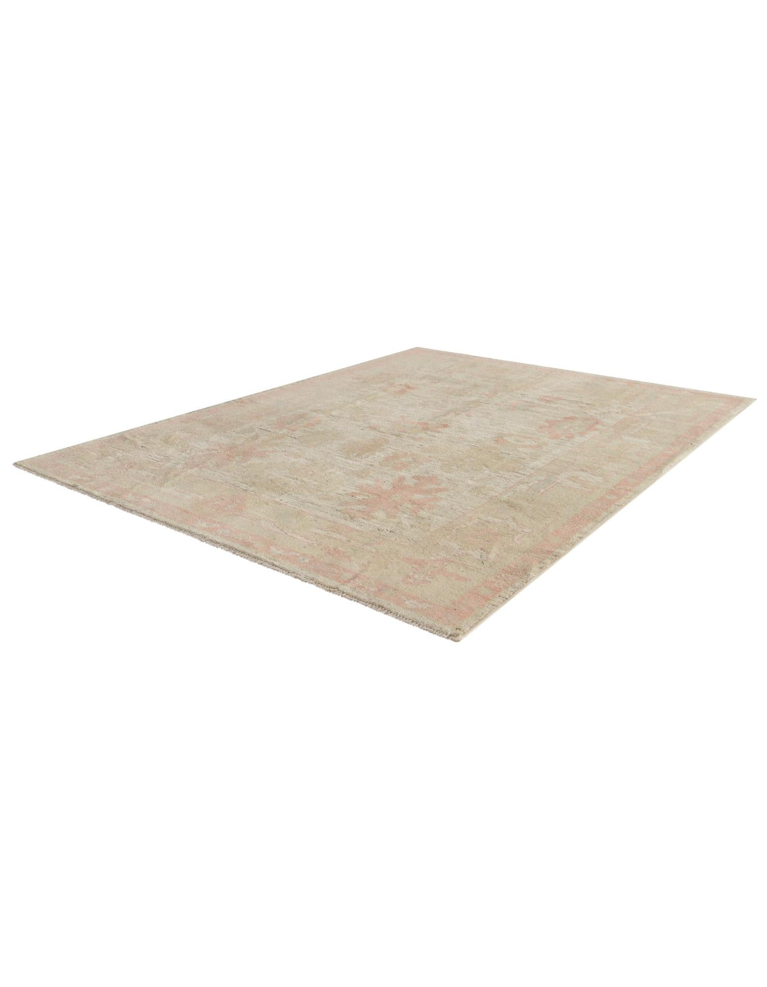 5' 4 x 6' 10 Hand Knotted Oushak Wool Rug