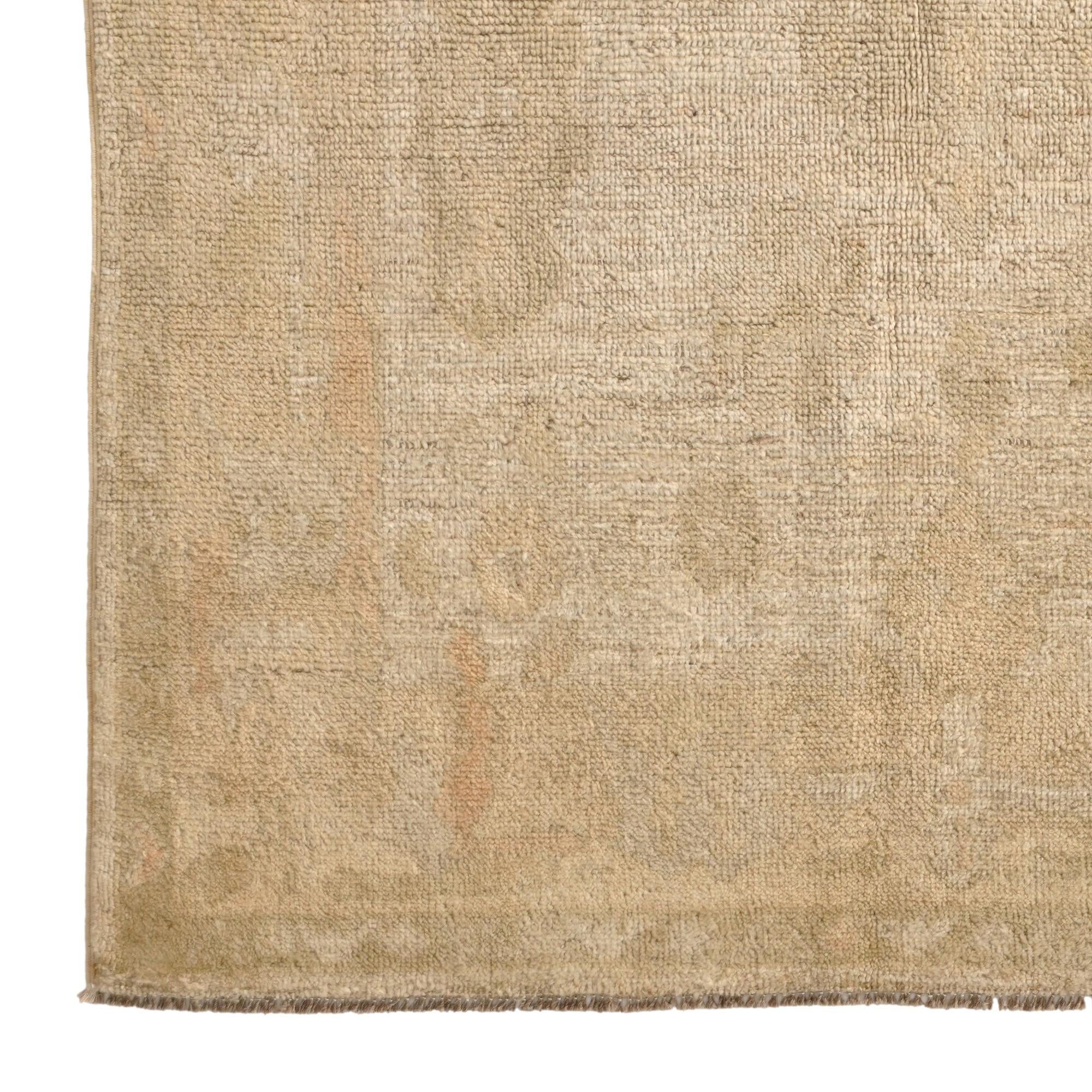 5' x 7' 5 Hand Knotted Oushak Wool Rug