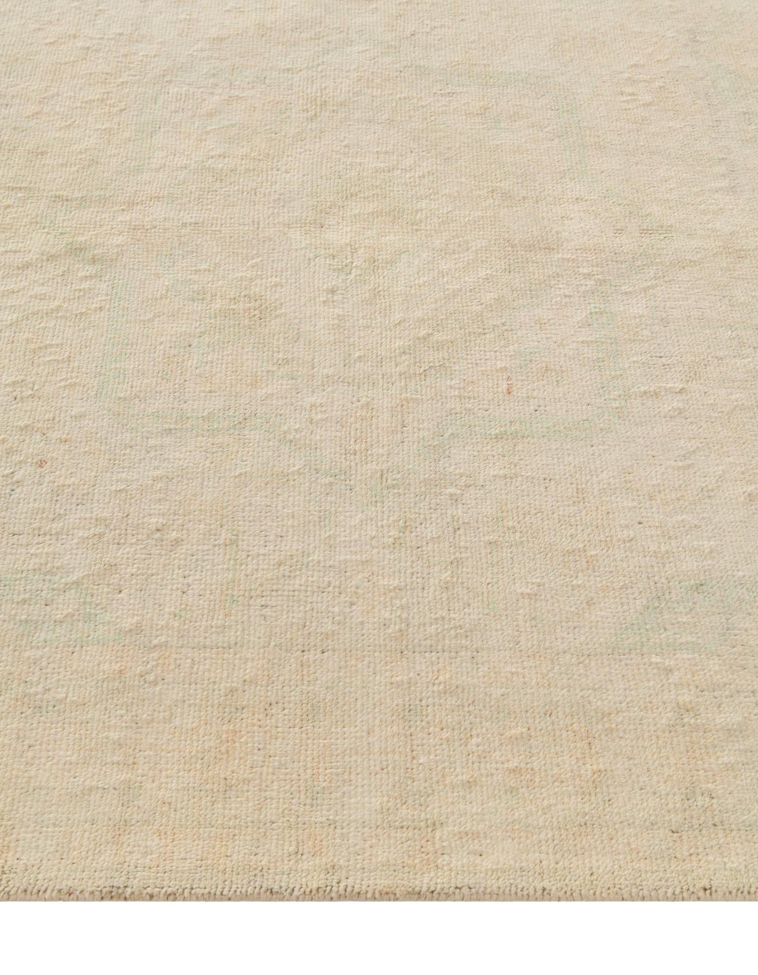 4' 4 x 6' 3 Hand Knotted Oushak Wool Rug