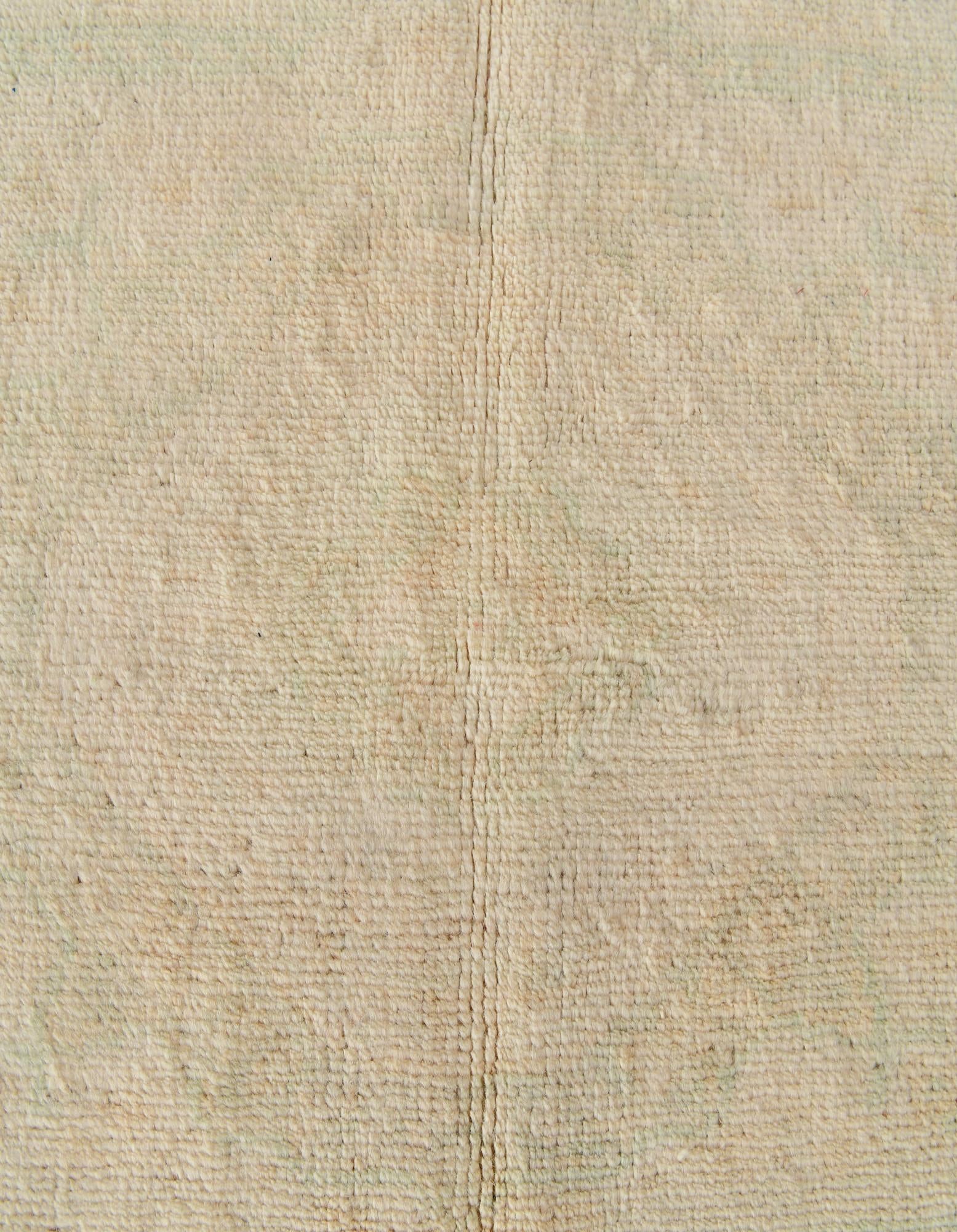 4' 4 x 6' 3 Hand Knotted Oushak Wool Rug