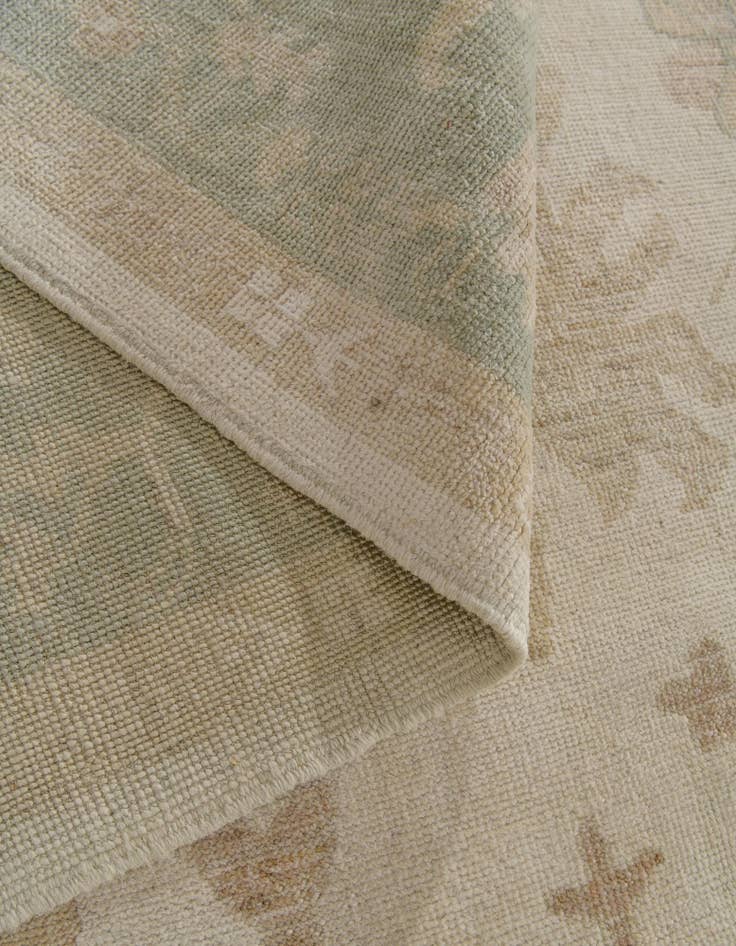 Detail image of 8' 4 x 9' 10 Hand Knotted Oushak Wool Rug