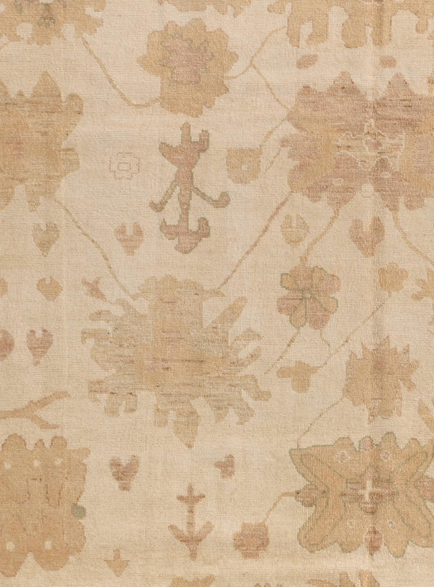 8' 4 x 9' 10 Hand Knotted Oushak Wool Rug