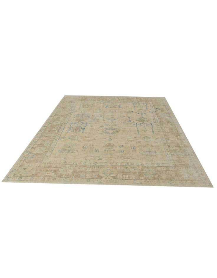 Detail image of 8' x 9' 9 Hand Knotted Oushak Wool Rug