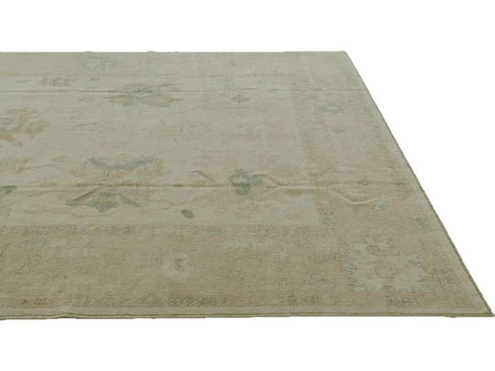 9' 1 x 12' Hand Knotted Oushak Wool Rug