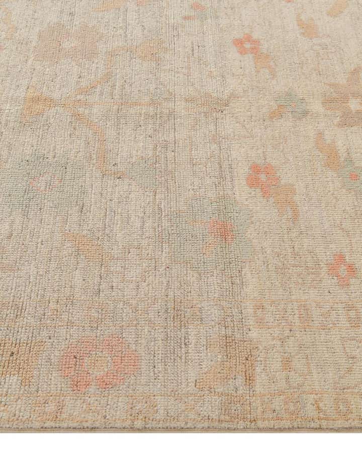 5' 2 x 6' 7 Hand Knotted Oushak Wool Rug