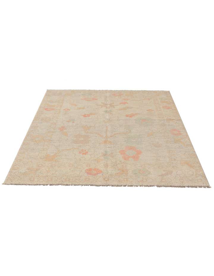 5' 2 x 6' 7 Hand Knotted Oushak Wool Rug