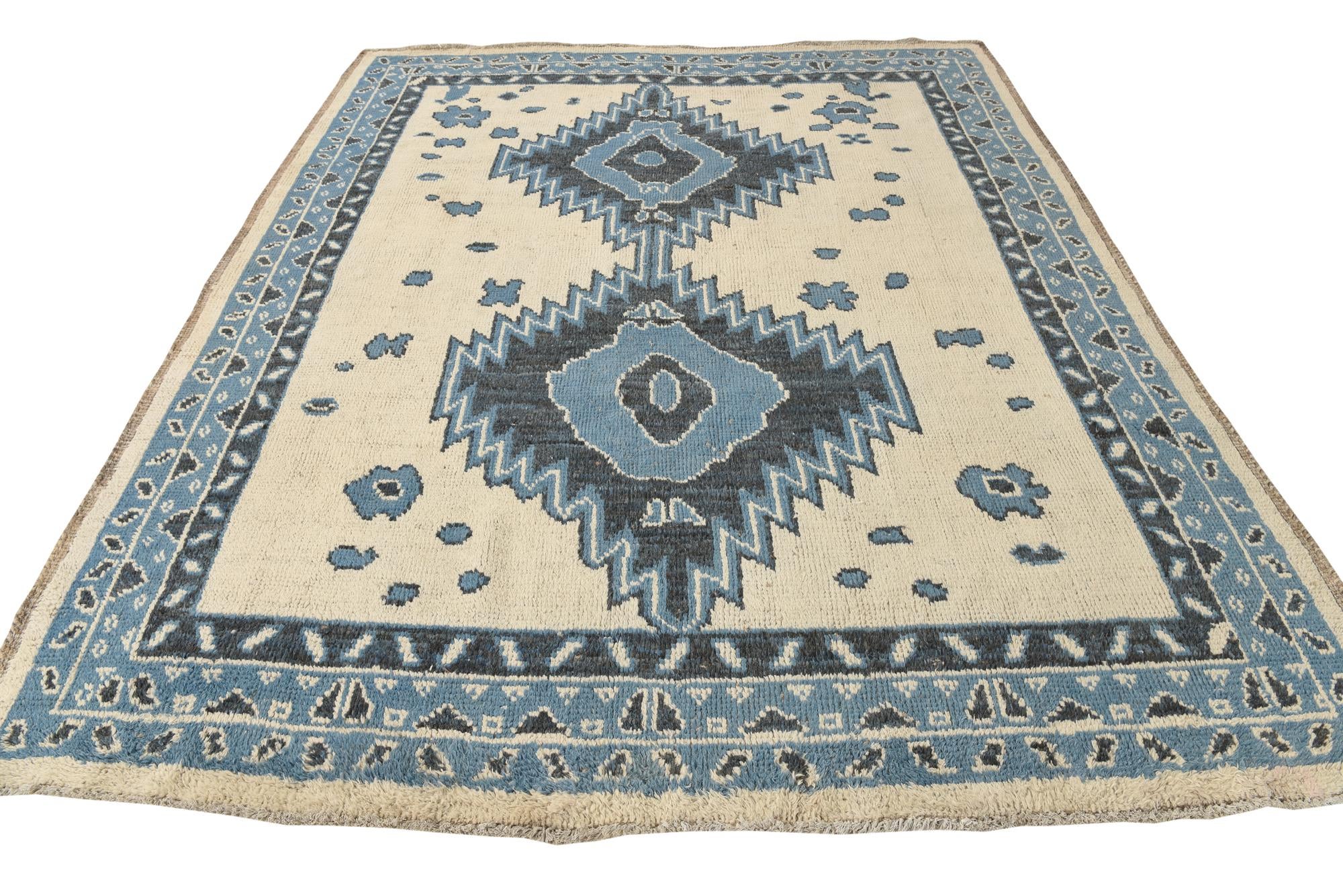 8' x 9' 9 Hand Knotted Oushak Wool Rug