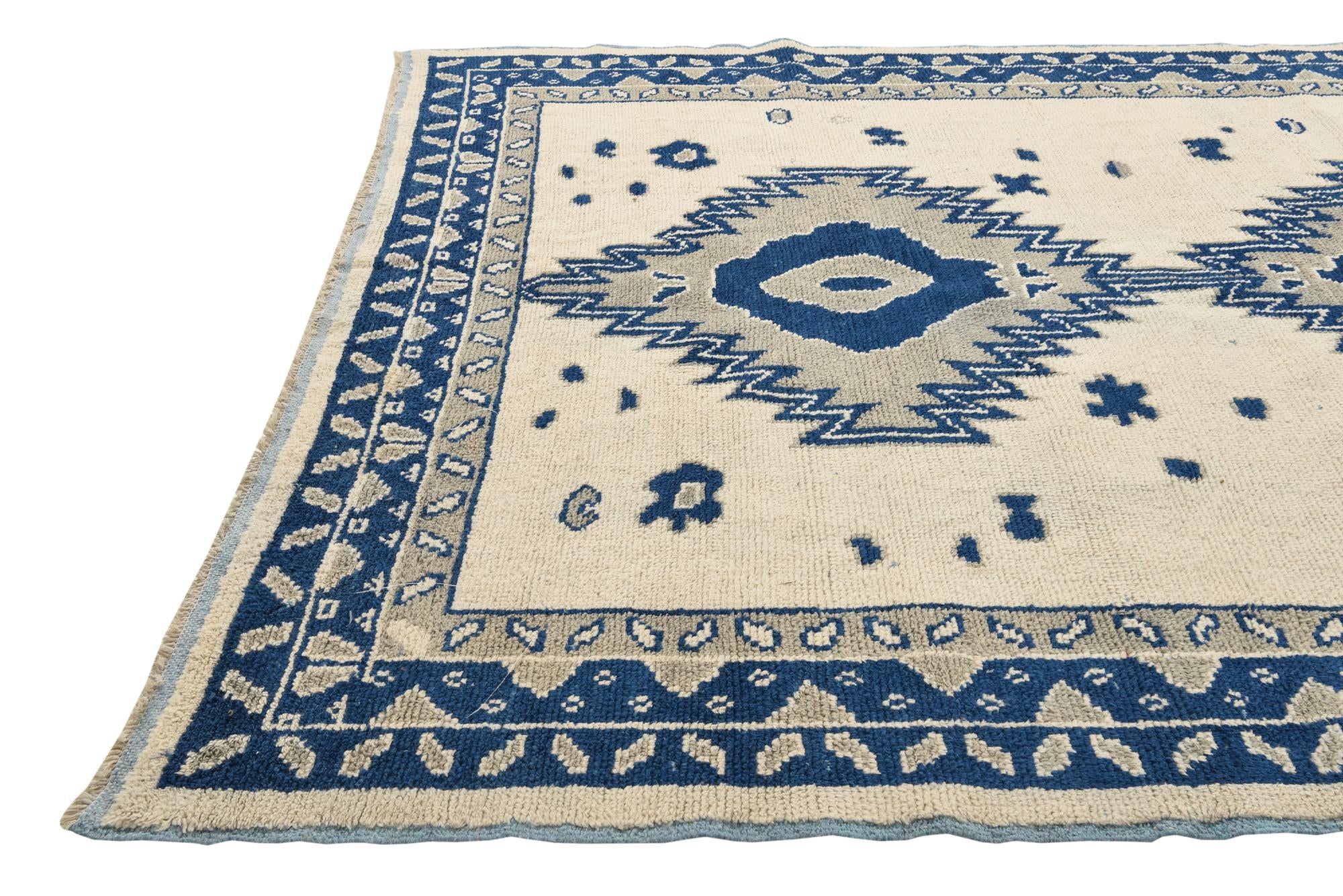 7' 10 x 10' 4 Hand Knotted Oushak Wool Rug