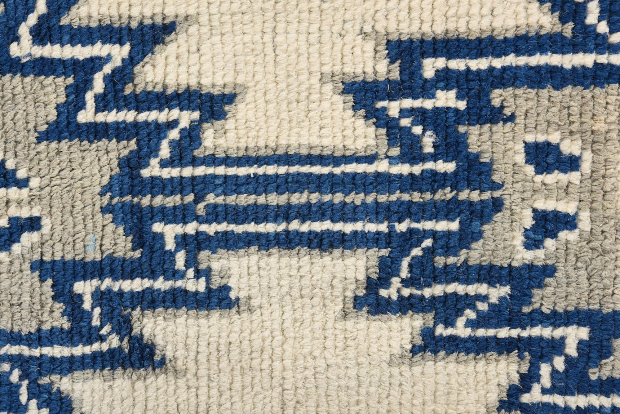 7' 10 x 10' 4 Hand Knotted Oushak Wool Rug