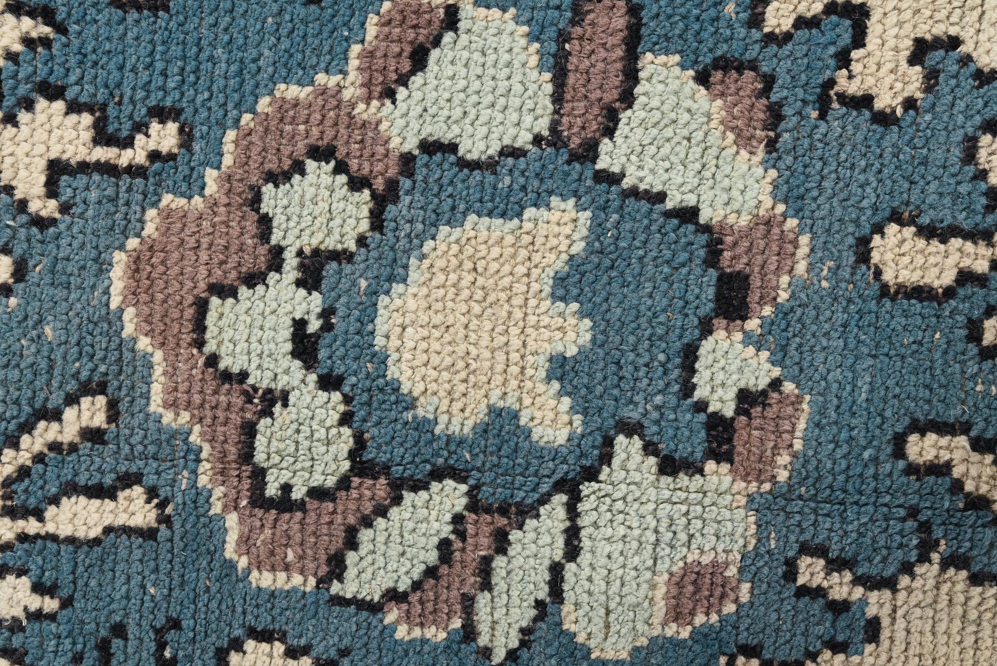 9' 1 x 12' 3 Hand Knotted Oushak Wool Rug