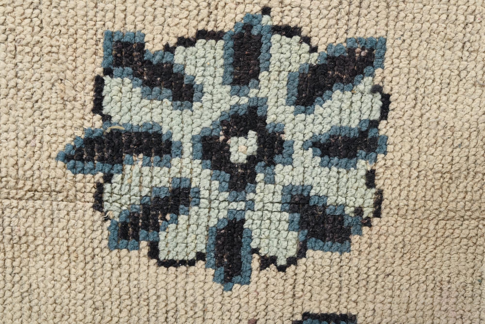 9' 1 x 12' 3 Hand Knotted Oushak Wool Rug