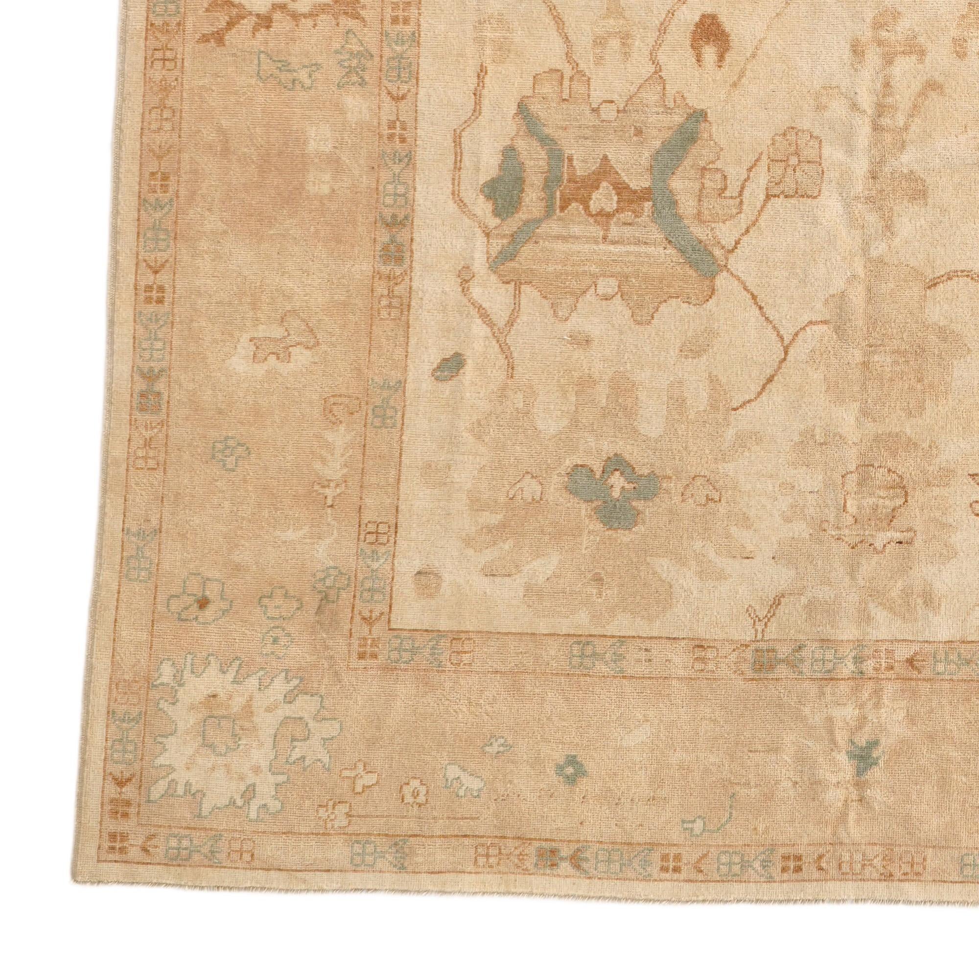 9' x 11' Hand Knotted Oushak Wool Rug