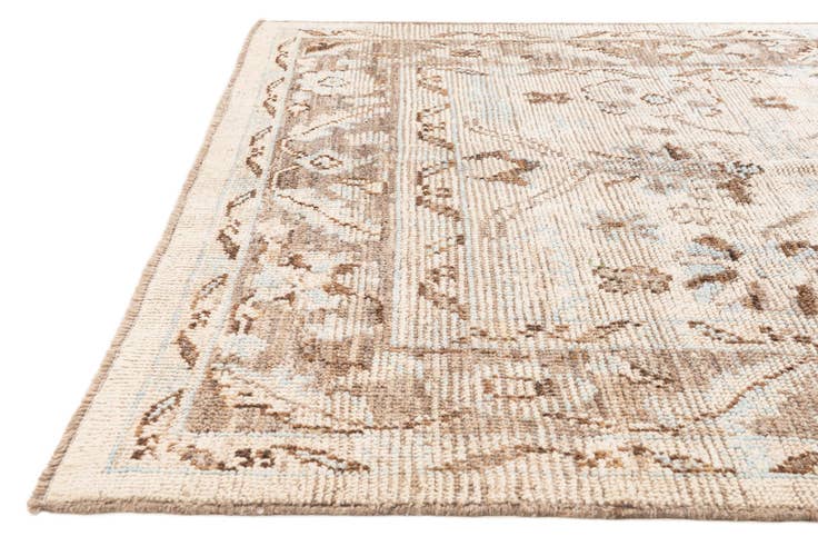 Detail image of 6' 5 x 8' 10 Hand Knotted Oushak Wool Rug