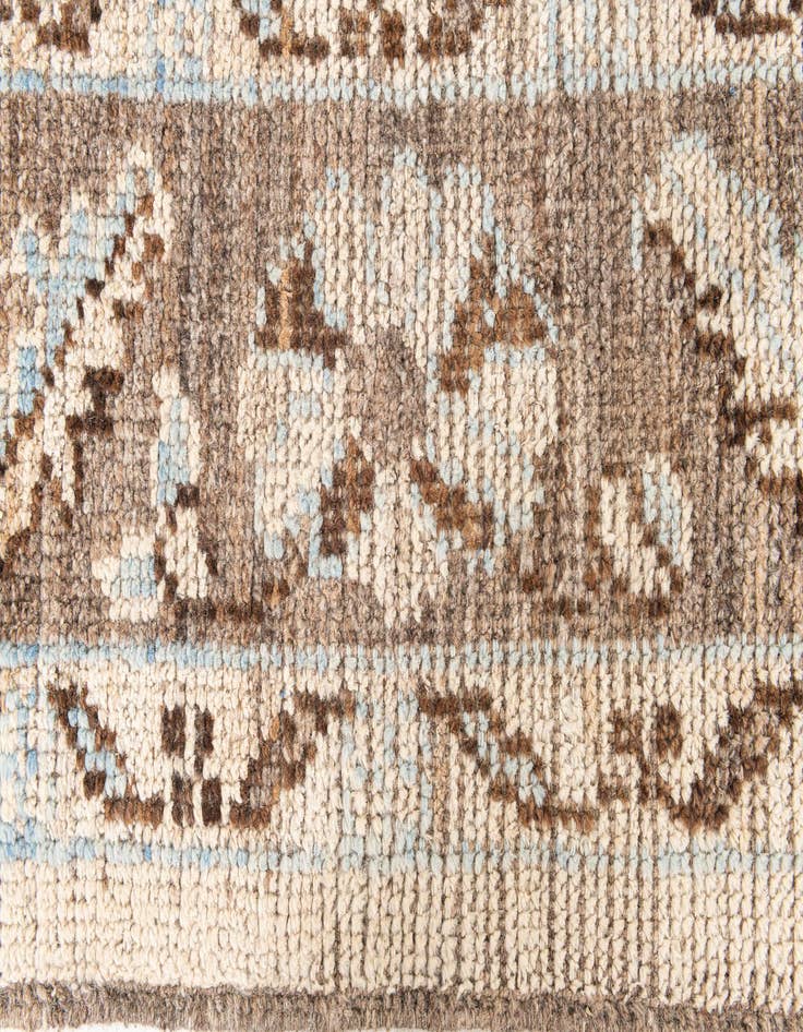 Detail image of 6' 5 x 8' 10  Hand Knotted Oushak Wool Rug
