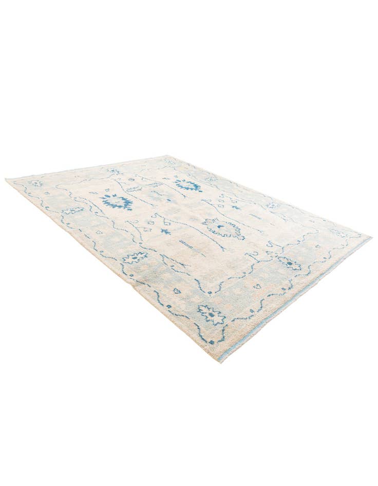 Detail image of 7' 8 x 9' 10 Hand Knotted Oushak Wool Rug