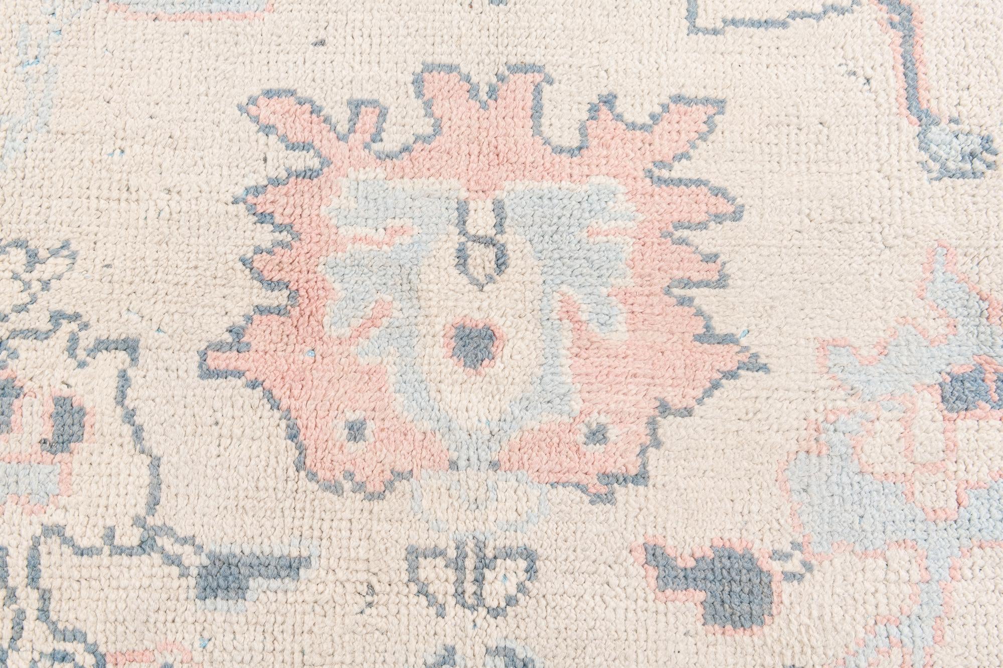 8' 1 x 9' 10 Hand Knotted Oushak Wool Rug
