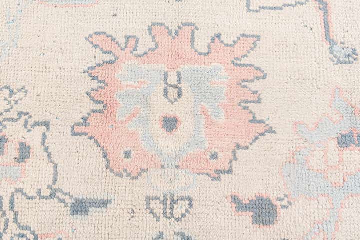 8' 1 x 9' 10 Hand Knotted Oushak Wool Rug