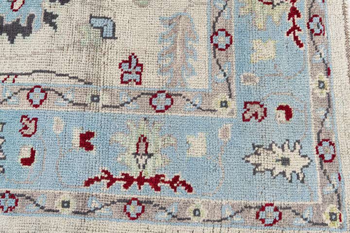 9' 5 x 11' 7 Hand Knotted Oushak Wool Rug